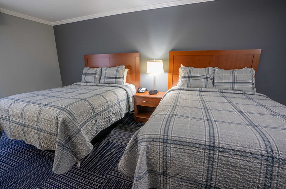All Seasons Resort Cape Cod - Double Beds Room