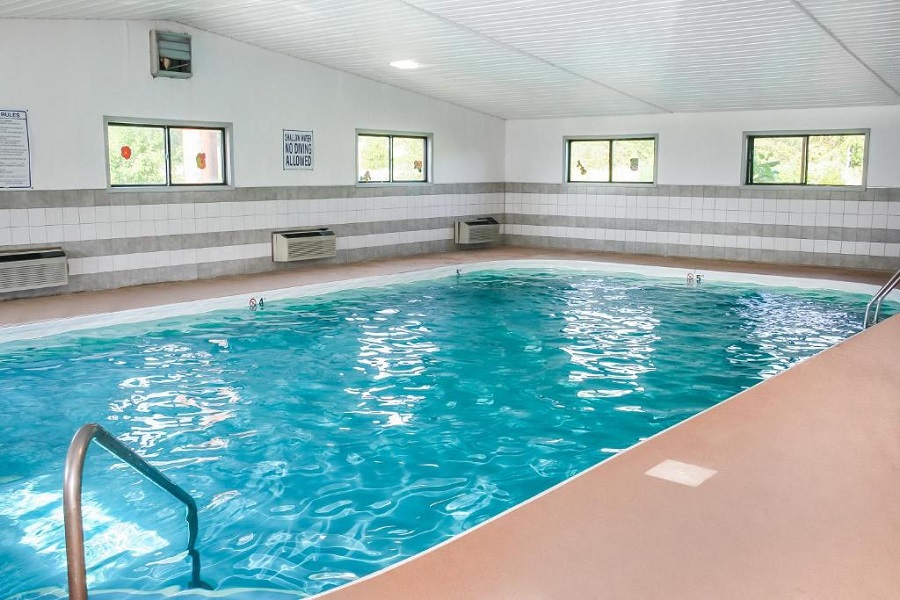 Hotel 7 Inn Vienna - Indoor Pool