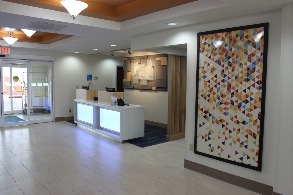 Holiday Inn Express Orlando South - Lobby Area
