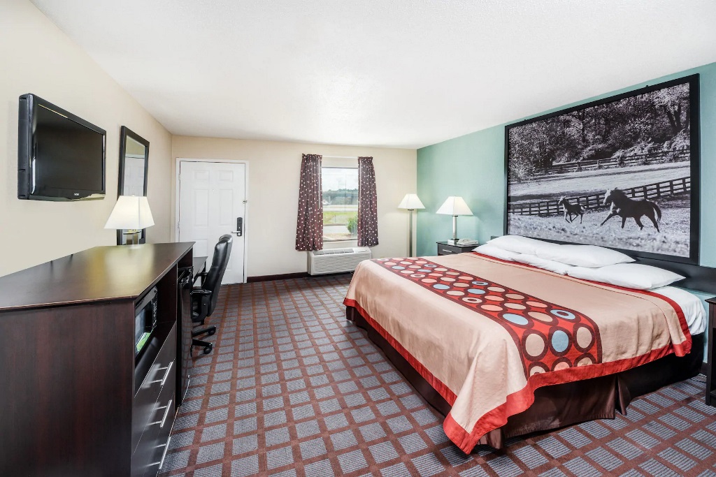 Hotel 7 Inn Paducah - Single Bedroom