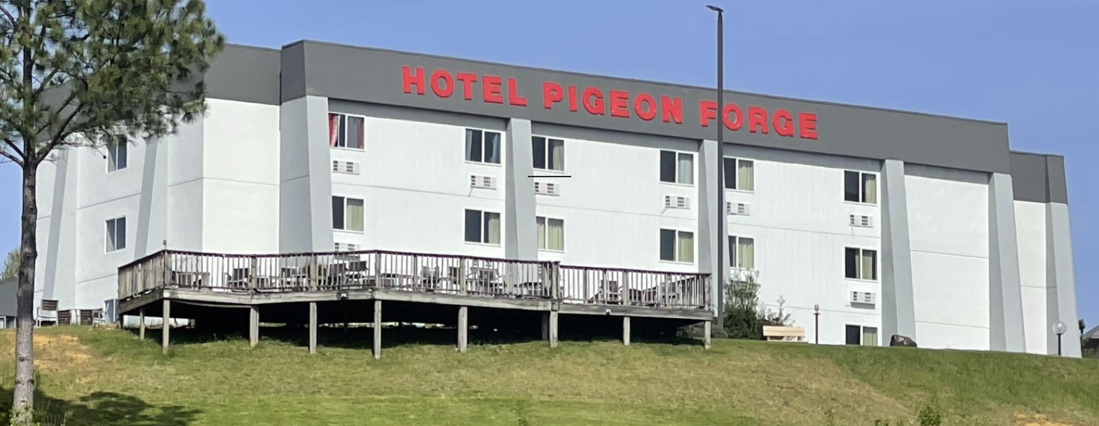 Hotel Pigeon Forge - Hotel Exterior