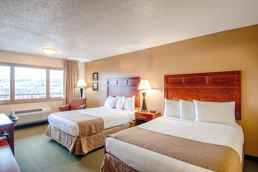 Park Tower Inn Pigeon Forge - Two Double Beds Room