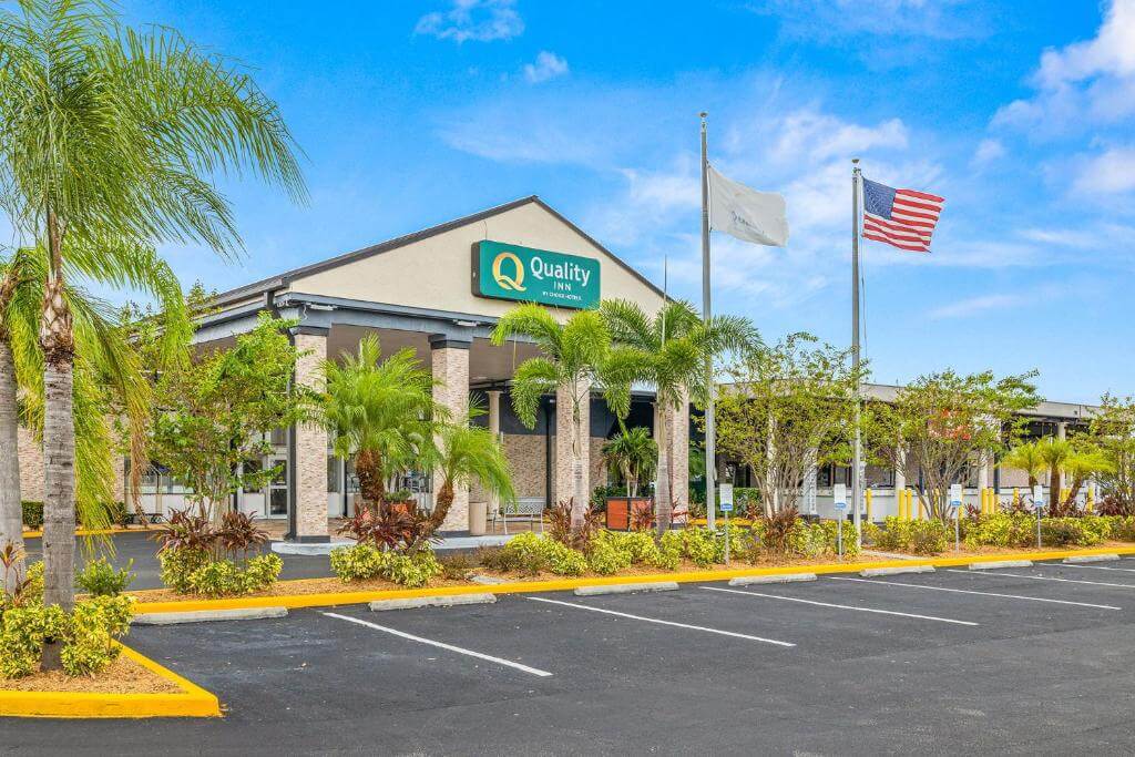 Quality Inn and Conference Center Tampa-Brandon - Exterior