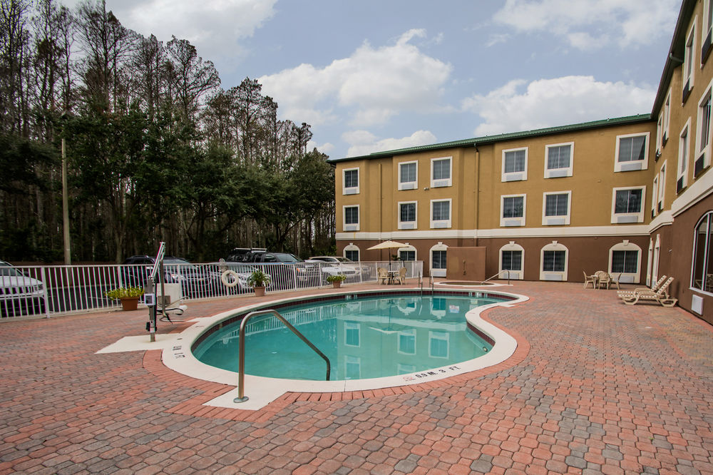 Sleep Inn Orlando Airport - Pool