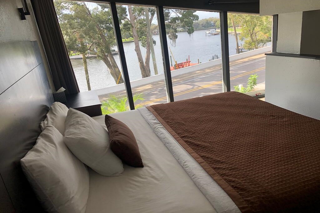 Tarpon Inn - Single Bed Room