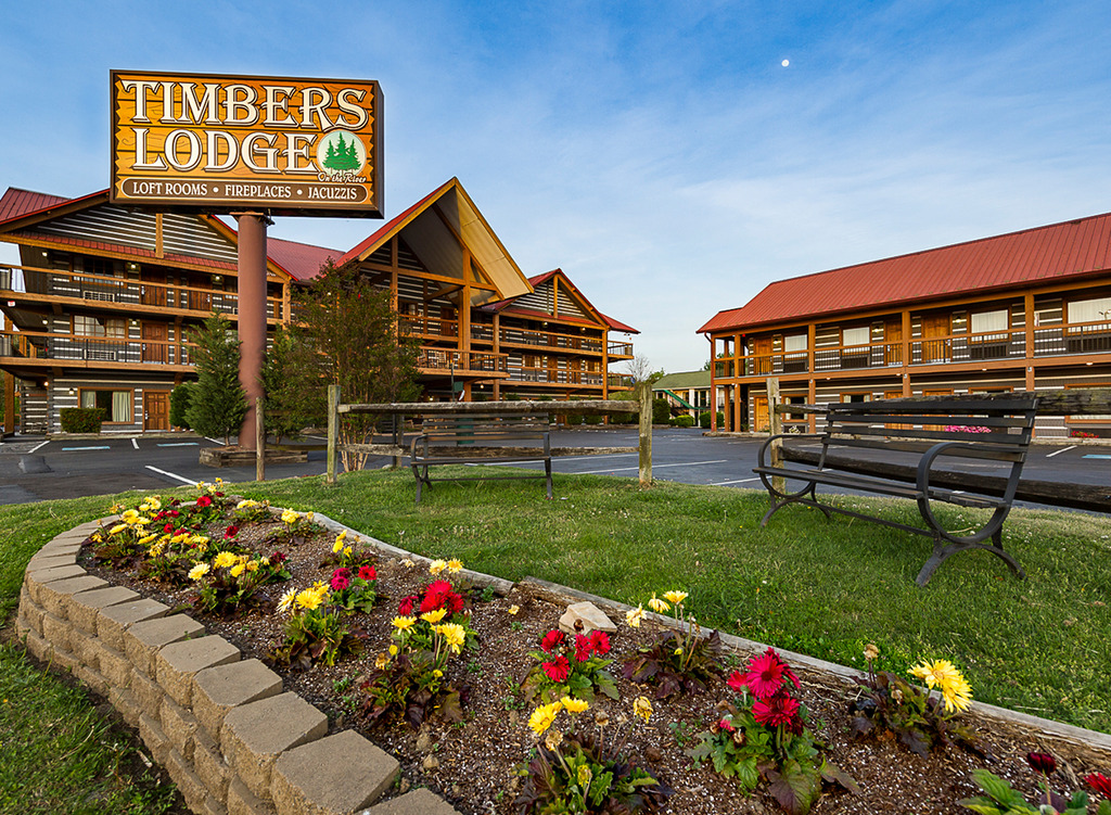 Timbers Lodge Pigeon Forge - Exterior-1