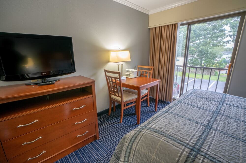 All Seasons Resort Cape Cod - Double Beds Room-3