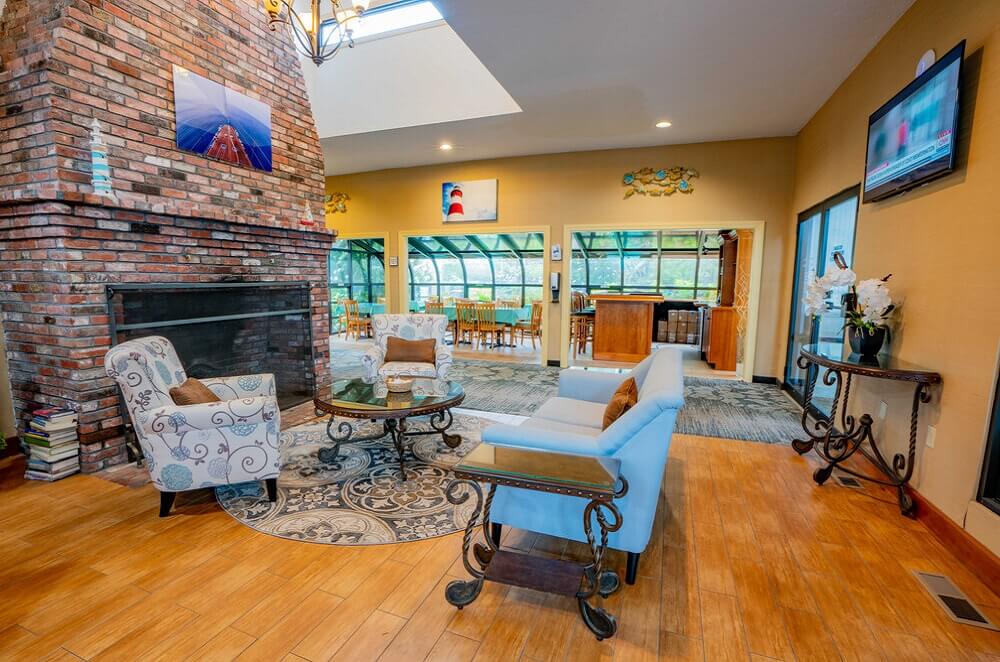 All Seasons Resort Cape Cod - Lobby Area