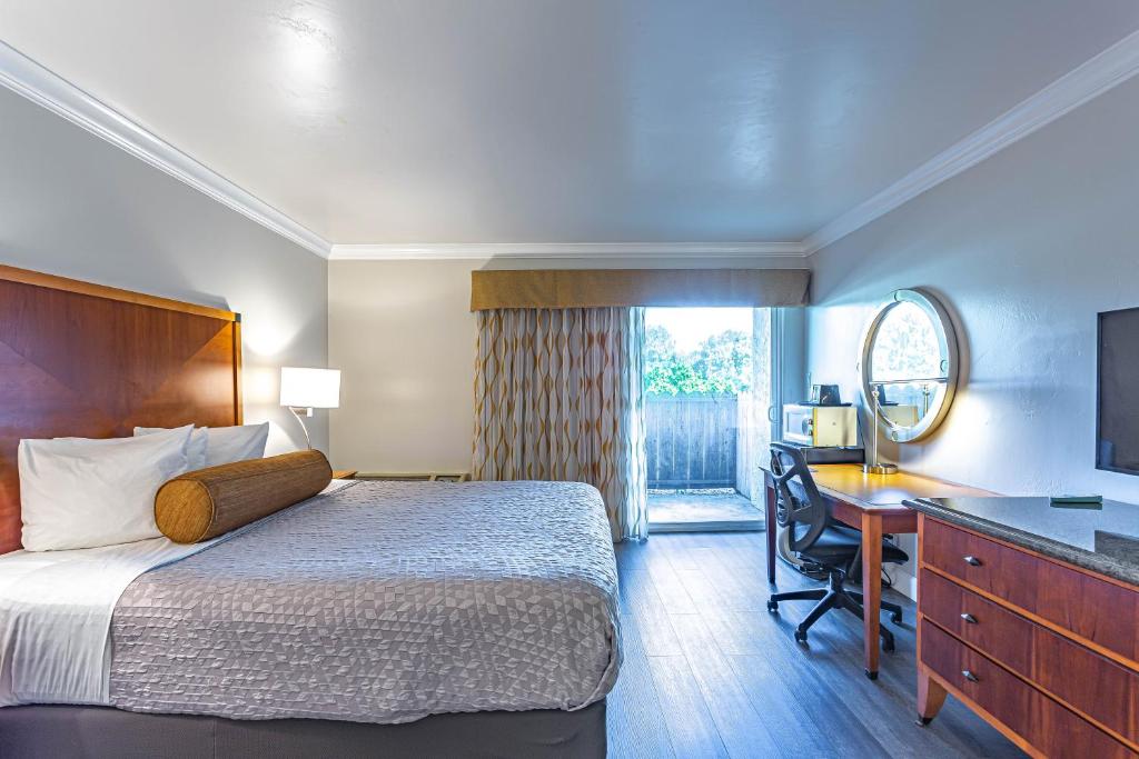 Aloha Inn - Single Bedroom-3