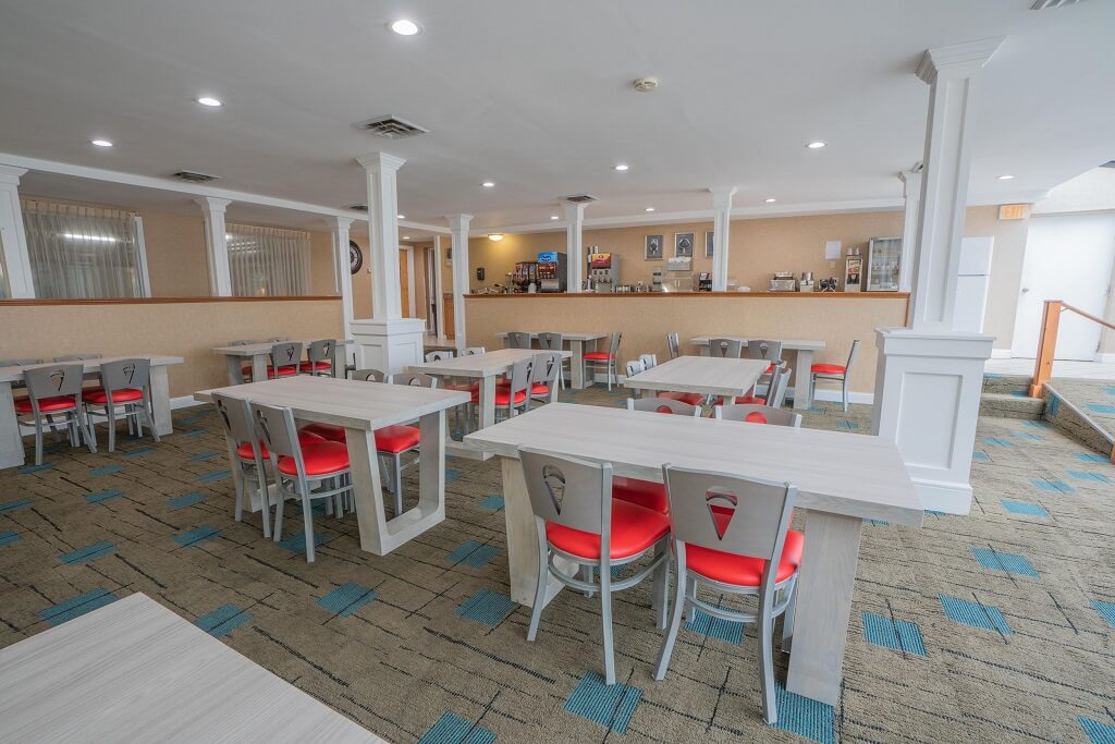 Ambassador Inn and Suites - Dining Area-1
