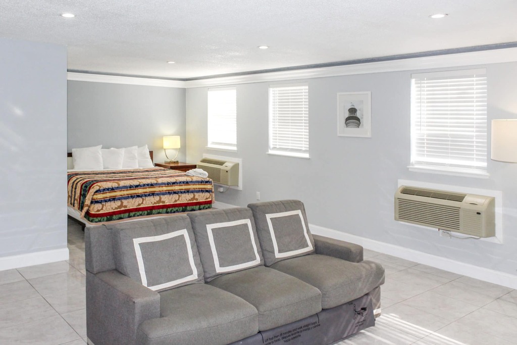 Apm Inn and Suites - Single Bed Room-10