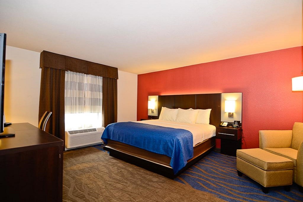 Astoria Hotel & Event Center - Single Bed Room-4