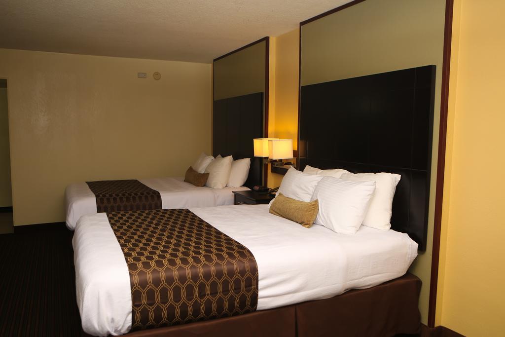 Best Western Inn of Del Rio - Double Beds Room-3