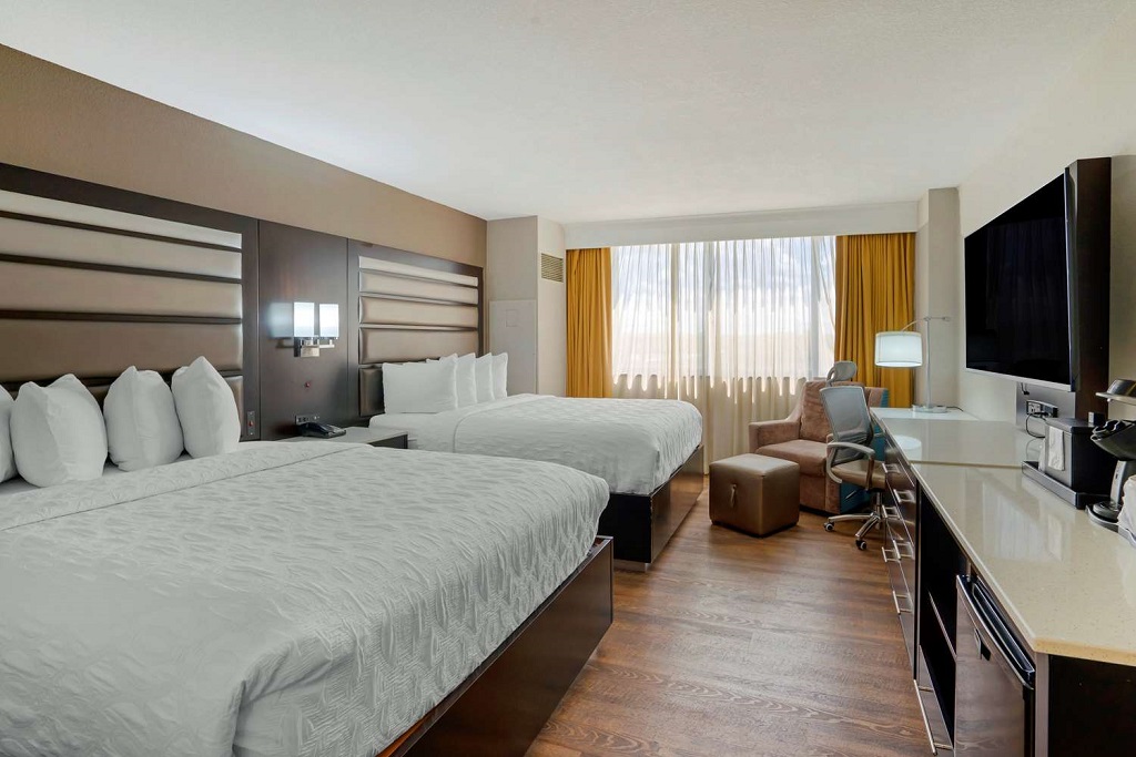 Jacksonville Premier Deerwood Hotel - Double Beds Room