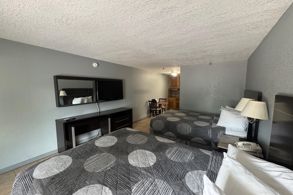 Budget Inn Sanford - 2Beds Room-2