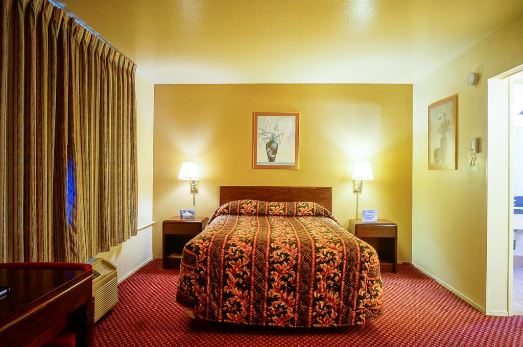 Budget Inn Redwood City - Single Bed Room-1