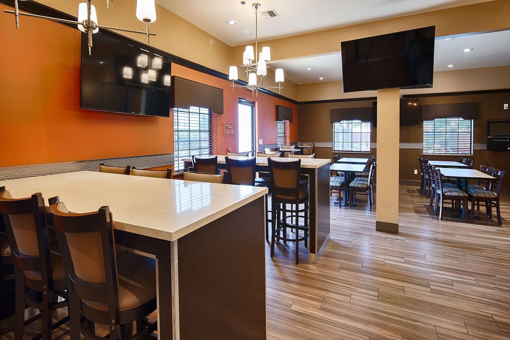 BWP Edinburg Inn & Suites - Dining Area