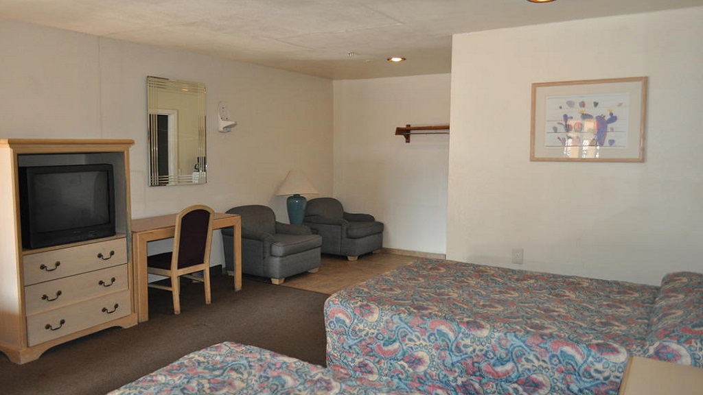 California Suites Motel - Double Beds