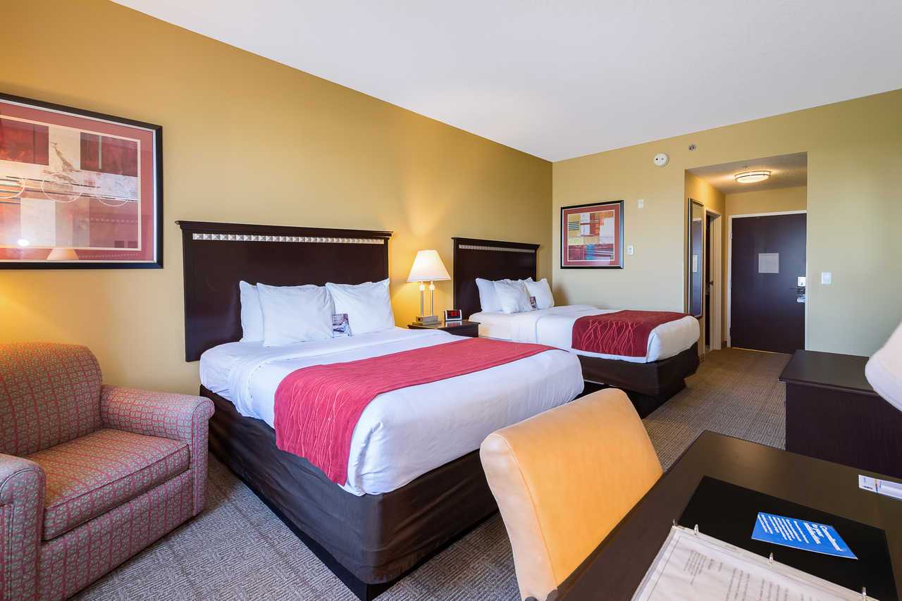 Comfort Inn & Suites Davenport - Double Beds Room-1