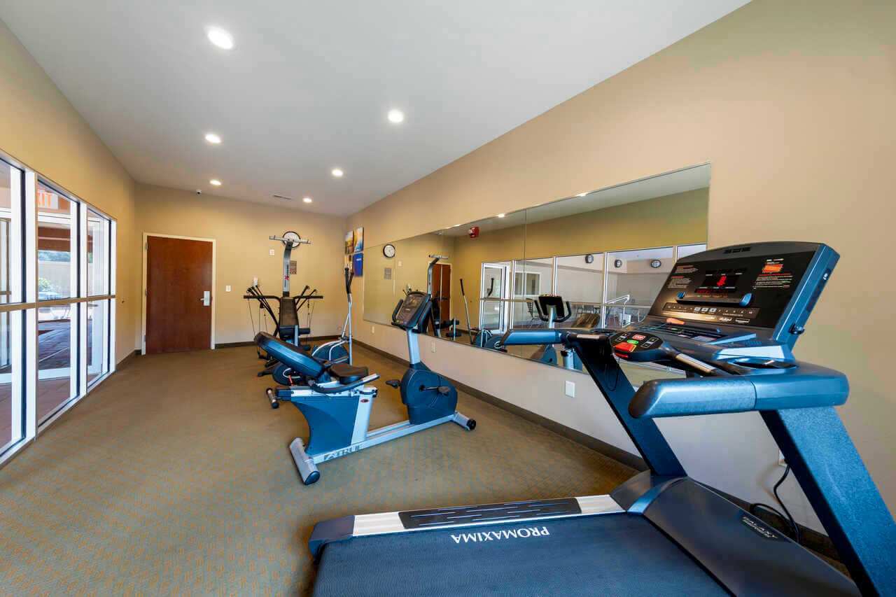 Comfort Inn Huntsville Alabama - Fitness Area-3