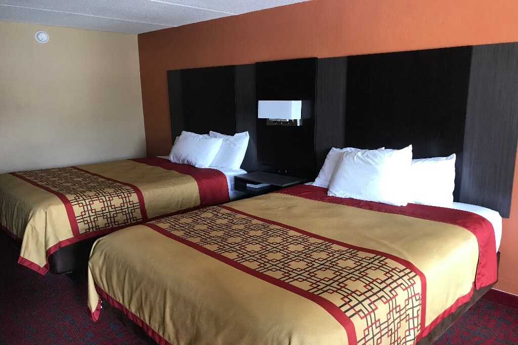 Conner Hill Motor Lodge - Double Beds Room-1