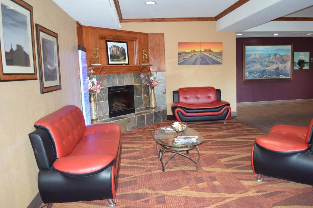 First Choice Inns at the Swell - Lobby Area-1