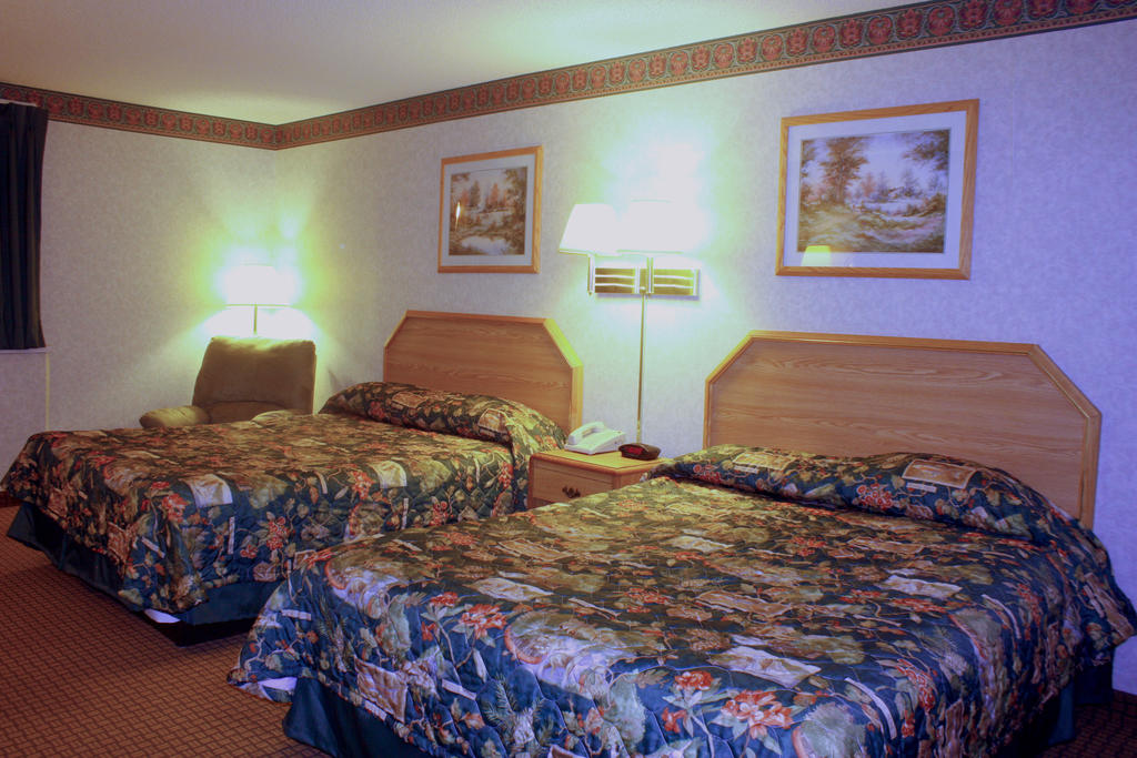 Garden City Inn - Double Beds Room