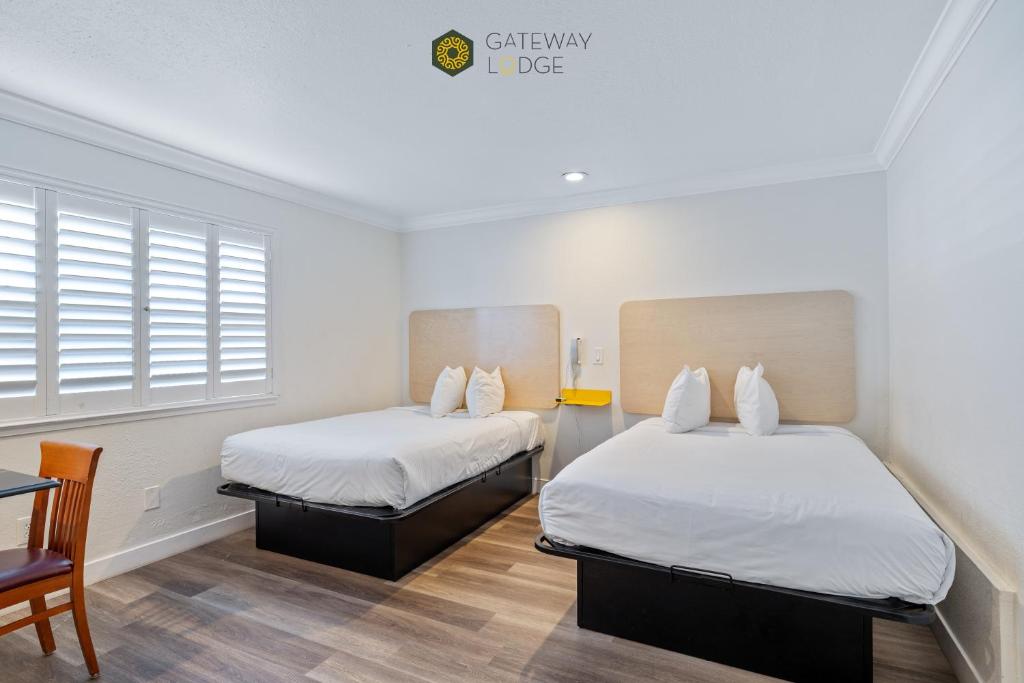 Gateway Lodge - Single & Double Bedroom