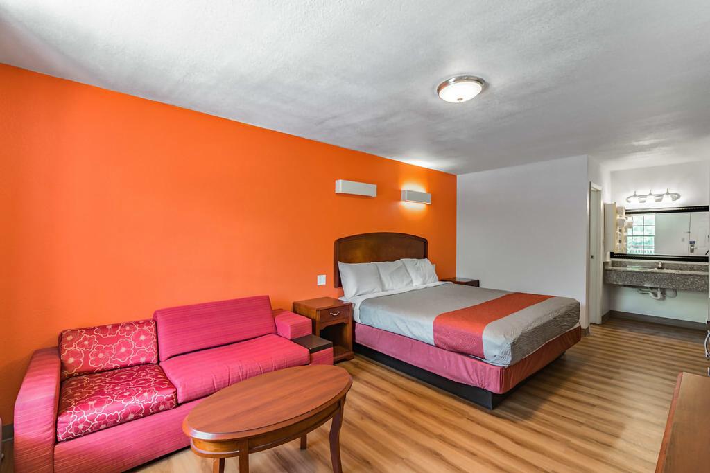 Giddings Executive inn - Single Bed Room-2