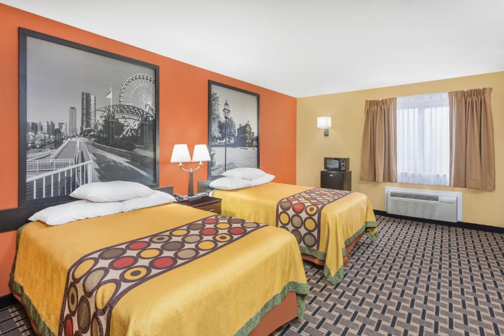 Hotel 7 Inn Anna - Double Beds Room-1