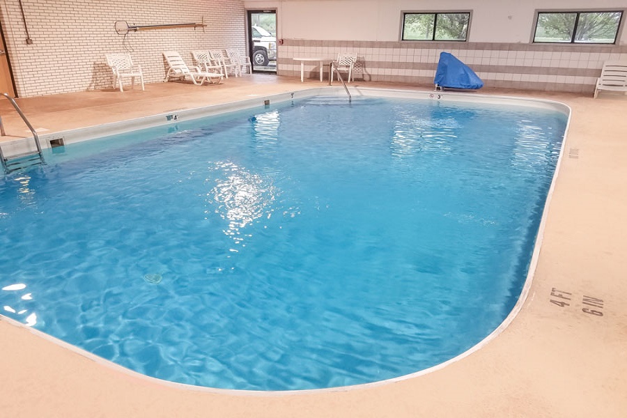 Hotel 7 Inn Vienna - Indoor Pool