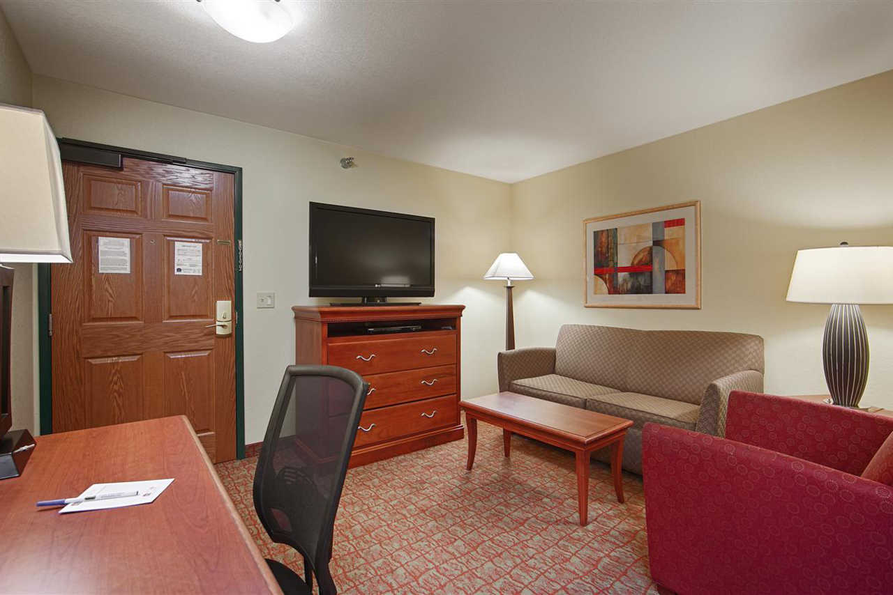 Heritage Hotel and Suites - Single Bed Room-3