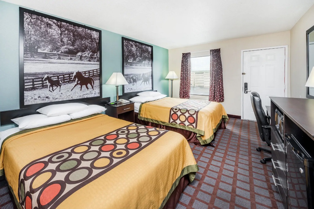Hotel 7 Inn Paducah - Double Beds Room-5