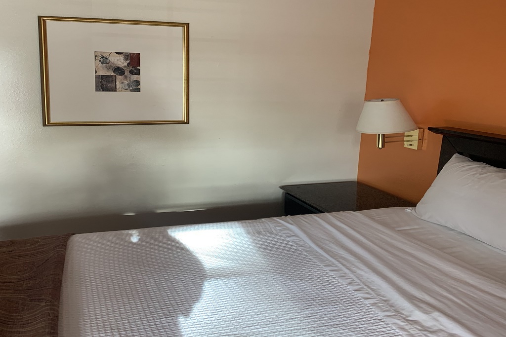 Lancaster Inn - Single Bed Room