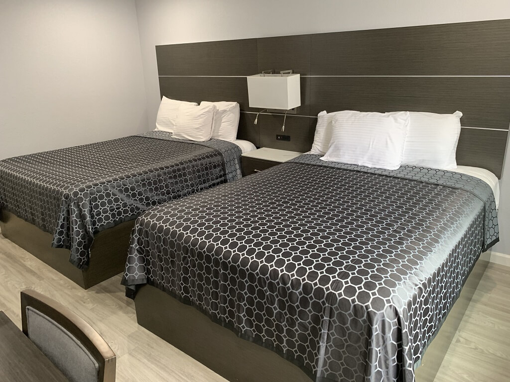 Mirage Inn & Suites - Double Beds Room-3