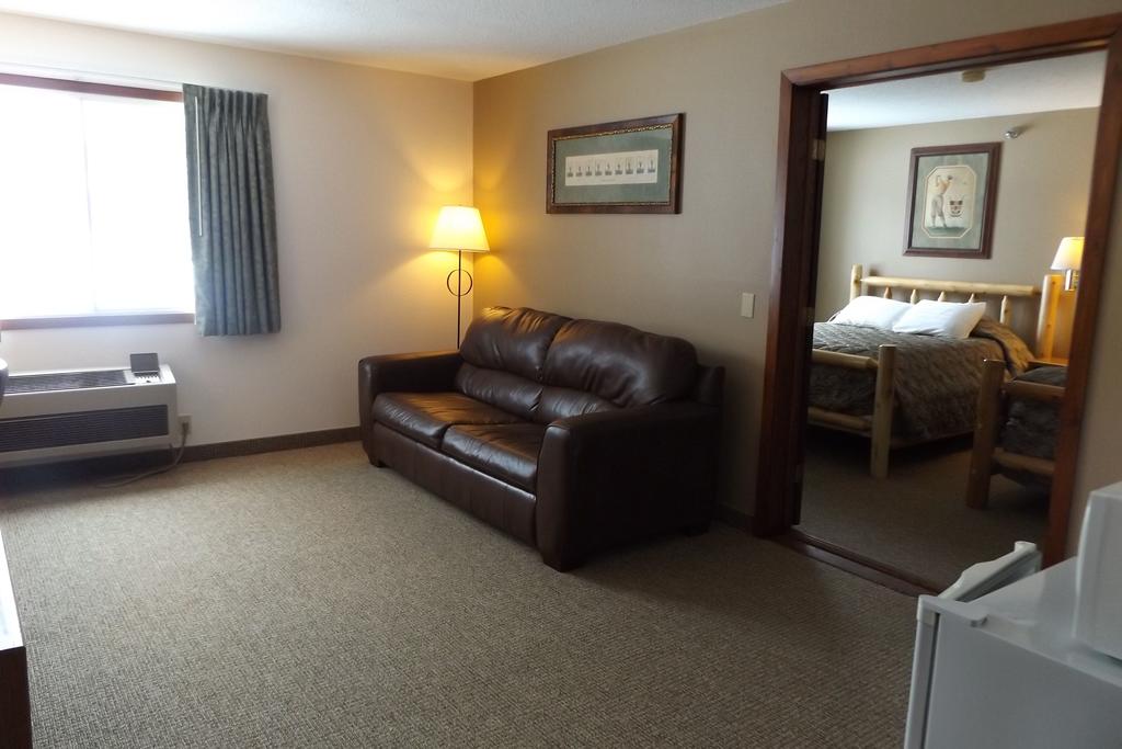 Nisswa Inn and Suites - Single Bed Room-2
