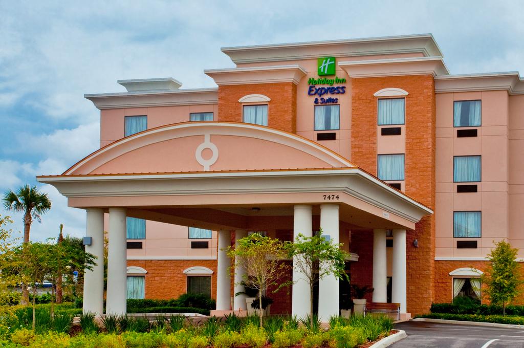 Holiday Inn Express Orlando-Ocoee East - Exterior-2