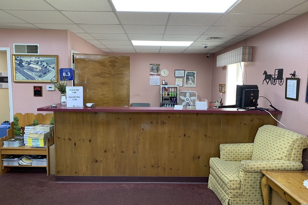Olde Amish Inn Ronks - Lobby Area-1