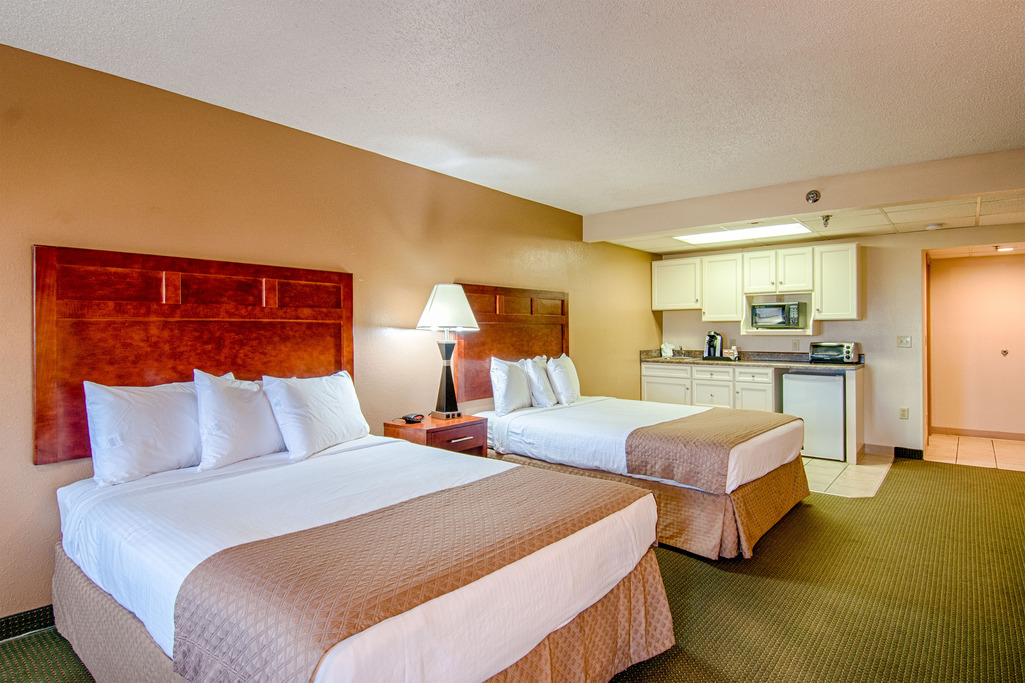 Park Tower Inn Pigeon Forge - Two Double Beds Room-3