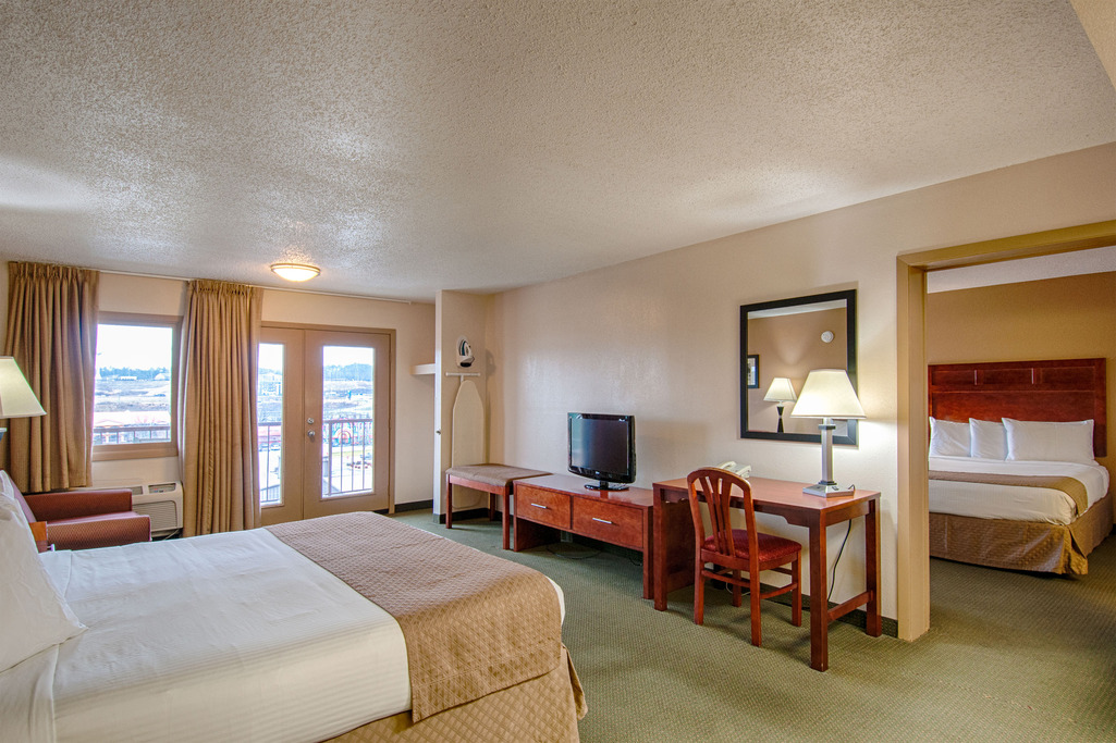 Park Tower Inn Pigeon Forge - Single Bedroom-4