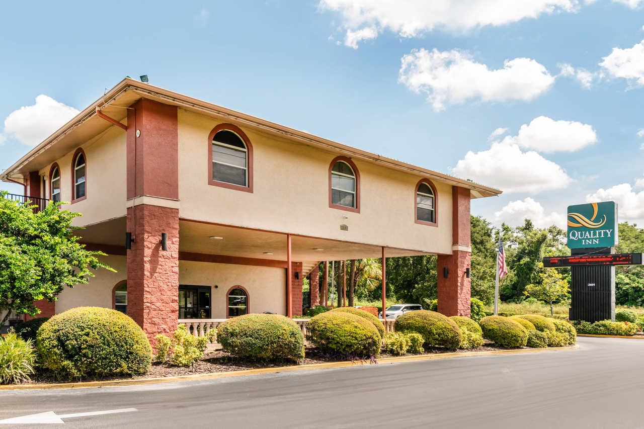 Quality Inn Orlando Airport - Exterior-2