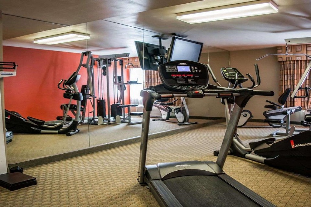 Quality Inn & Suites Near Fairgrounds Ybor City - Fitness Area