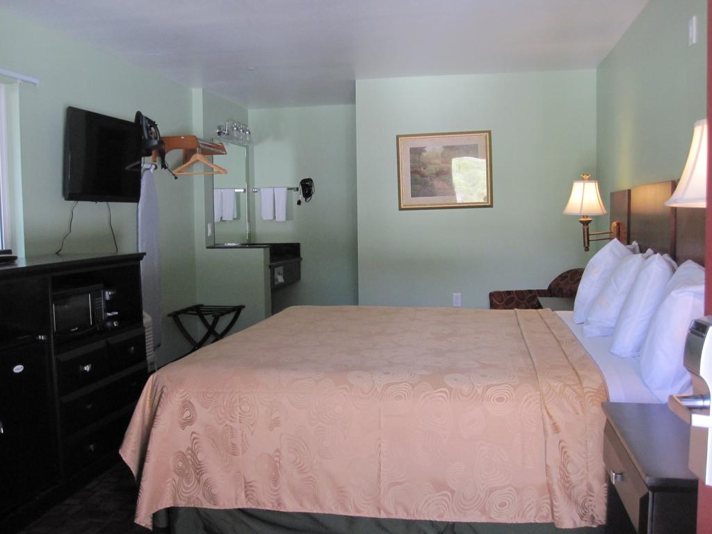 Rancho California Inn - Single Bed Room-4