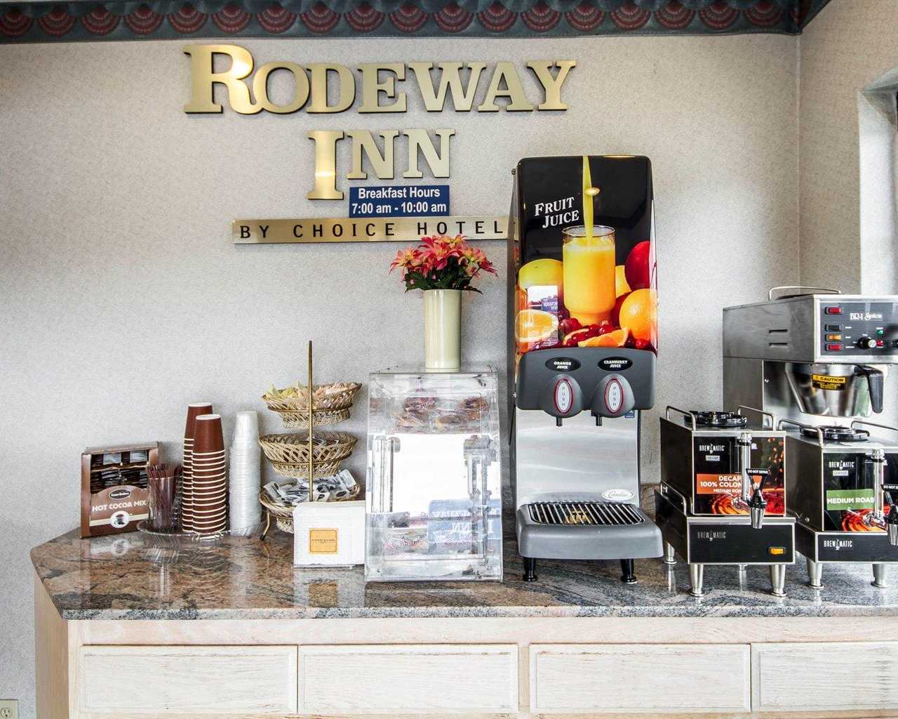 Rodeway Inn Monterey - Breakfast Area-2