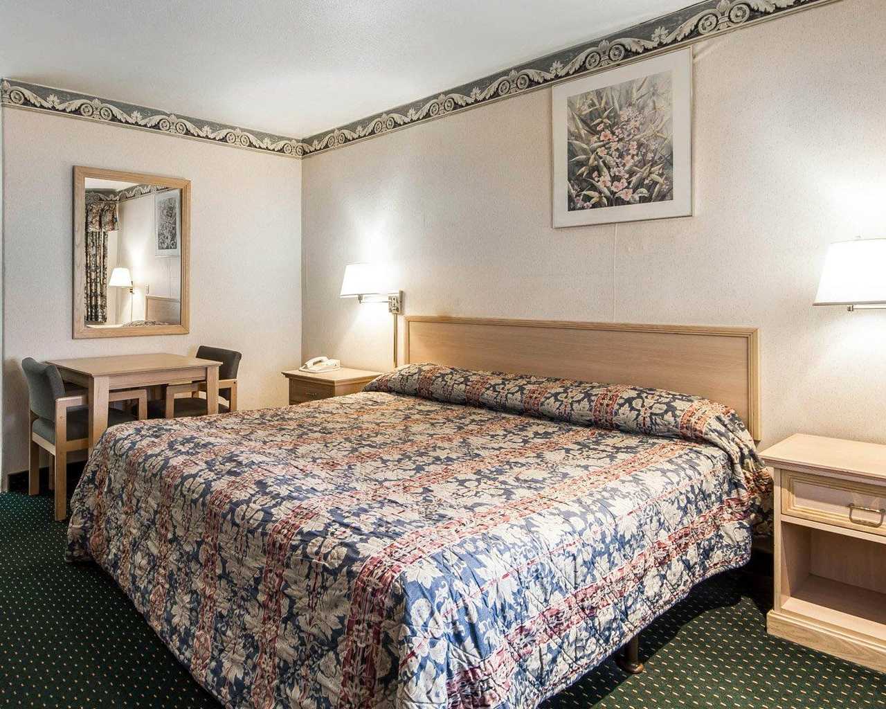 Rodeway Inn Monterey - Single Bed-3