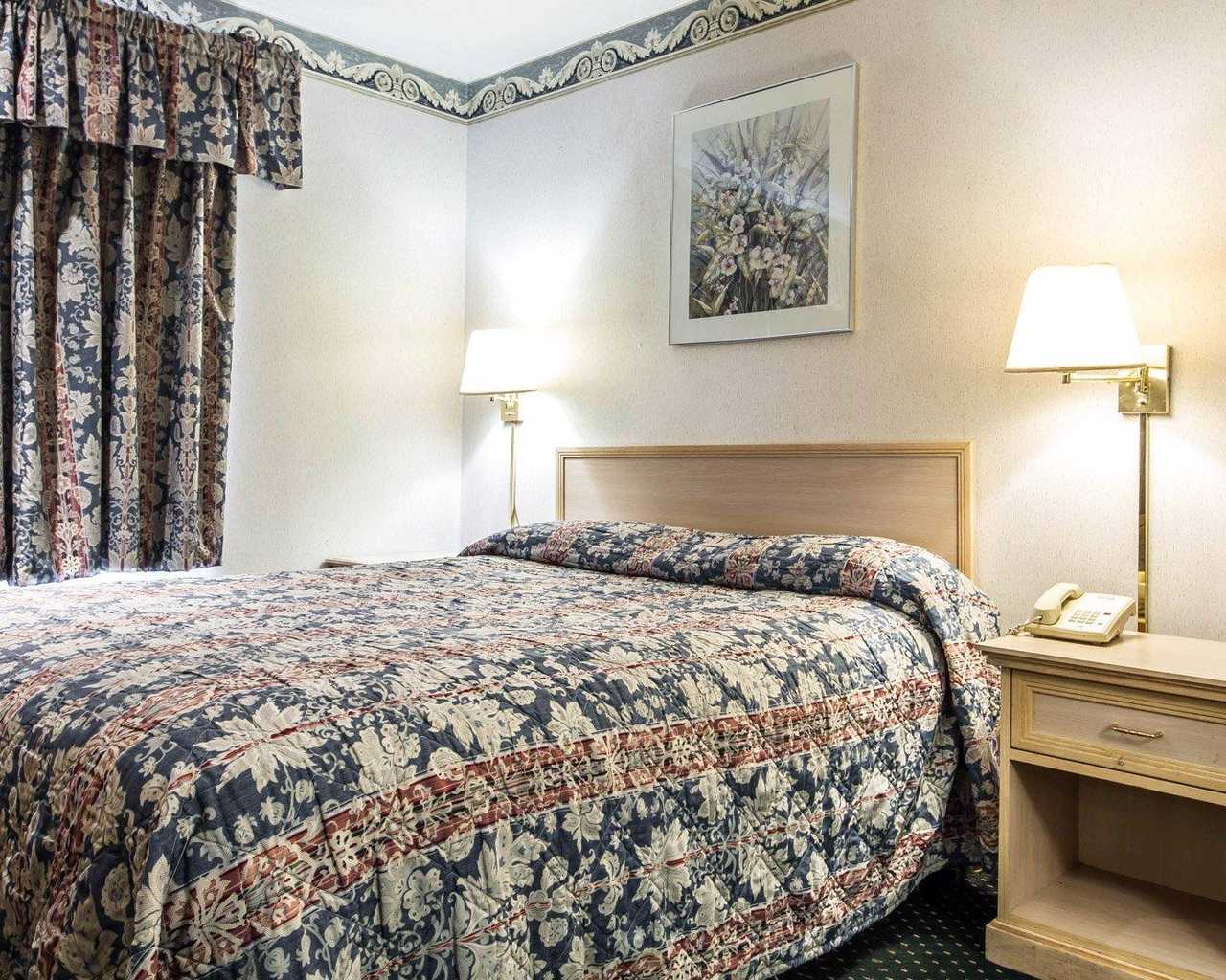 Rodeway Inn Monterey - Single Bed-4