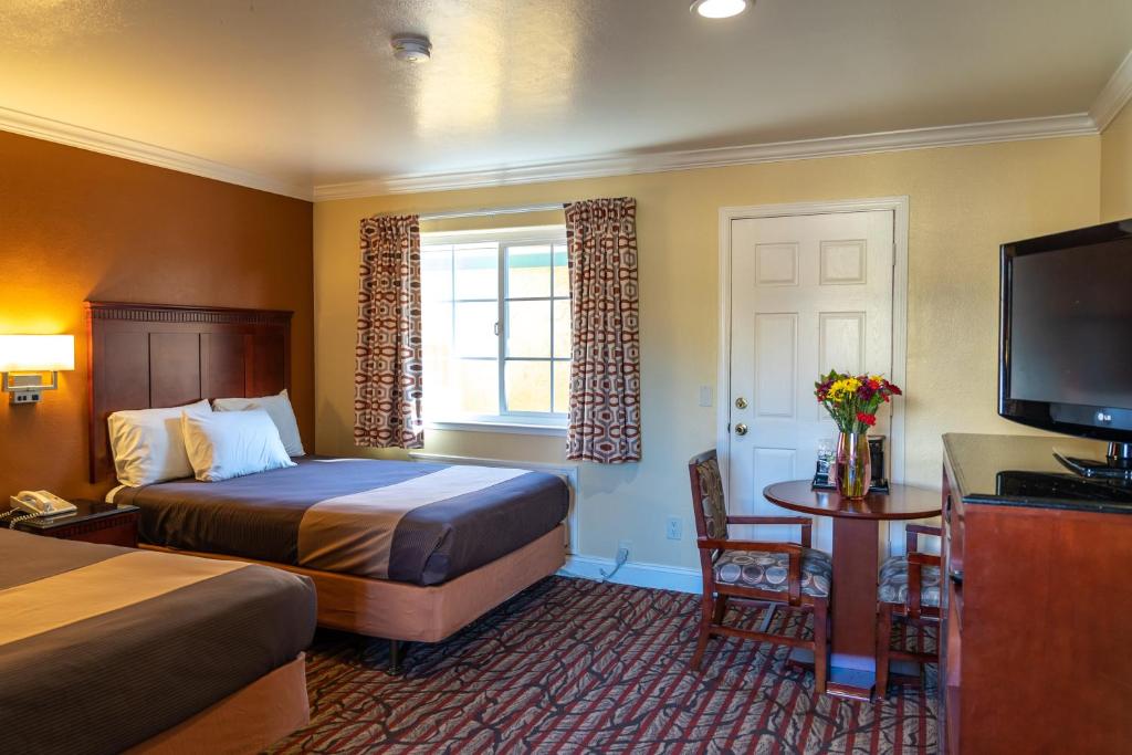 Seaside Inn Monterey - Double Beds Room-2