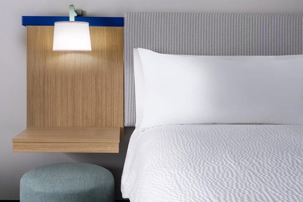 Garner Hotel Londonderry-Single Bed Room