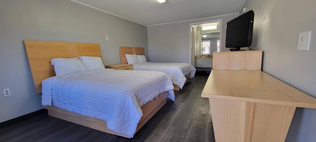 Superlodge New Castel - Double Beds Room-2