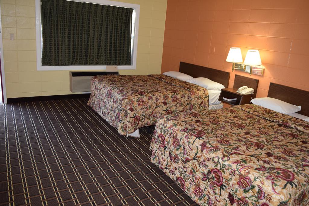 White Oaks Motel - Double Beds-4